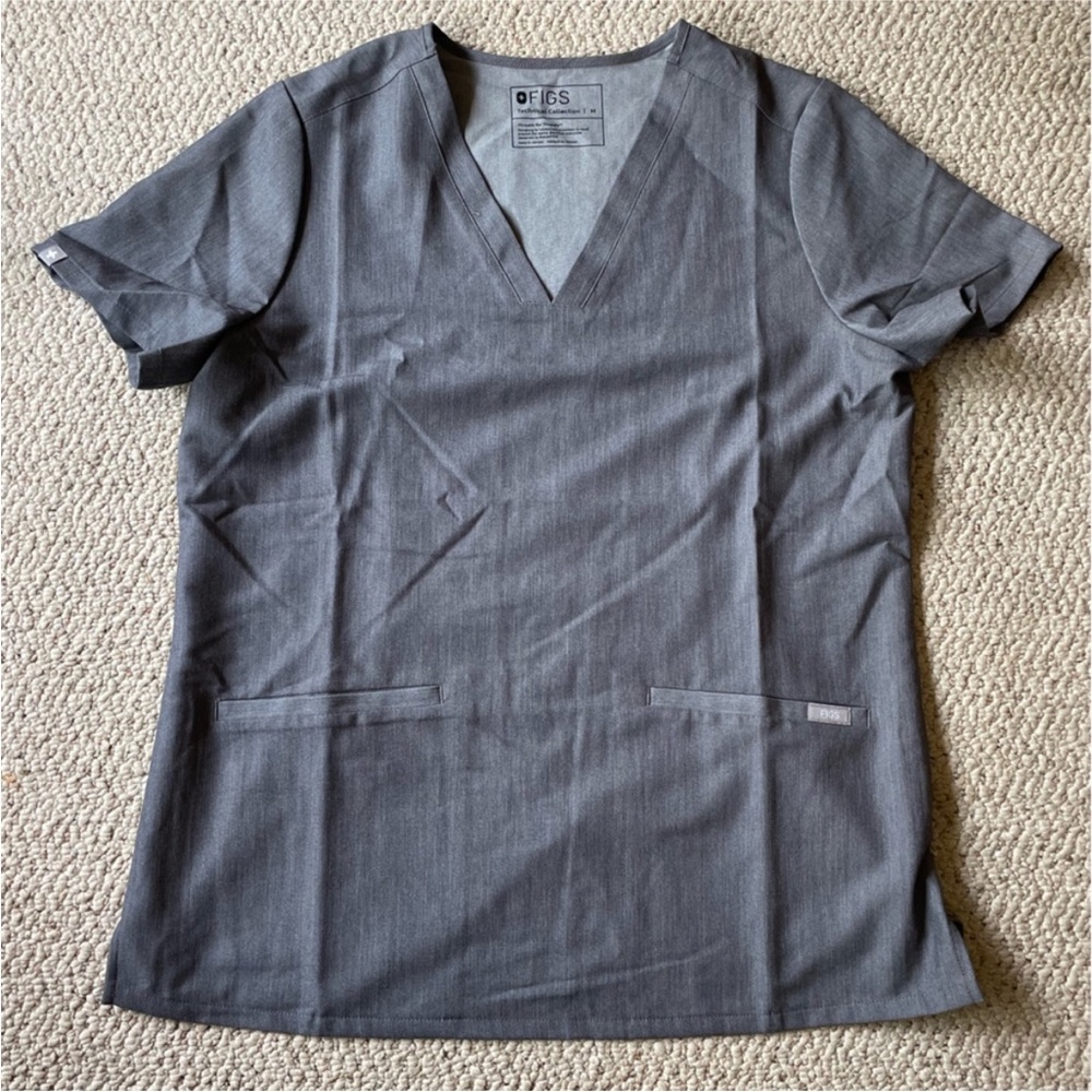 Figs Scrub Top